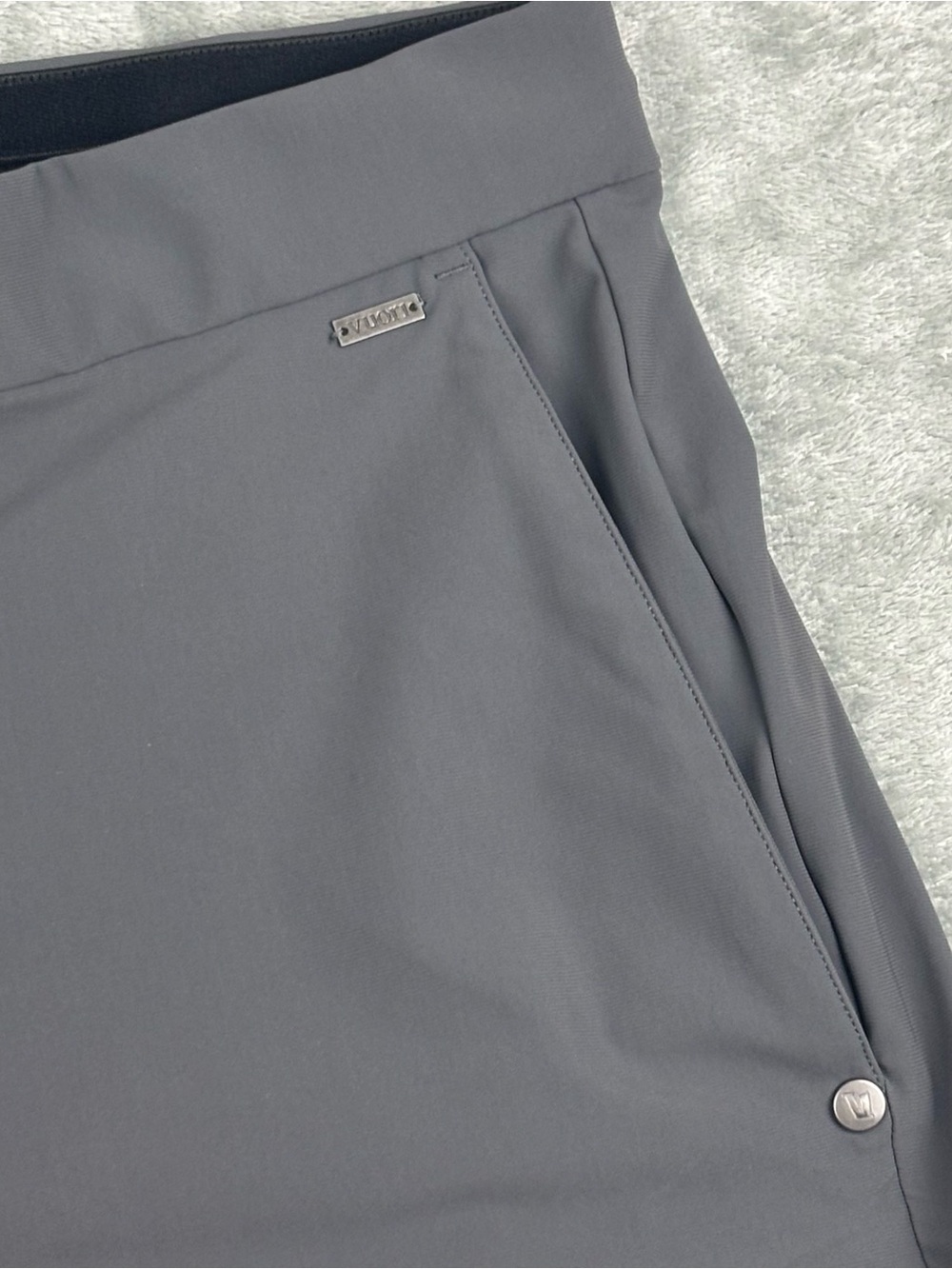 Vuori Fleet Short Mens Large Gray Stretch Performance Wicking Drawstring V386 - Picture 6 of 13